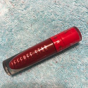Jeffrey Star liquid lipstick in designer blood